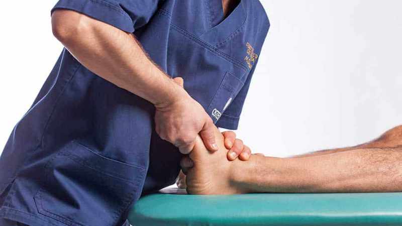 osteopata cura del piede